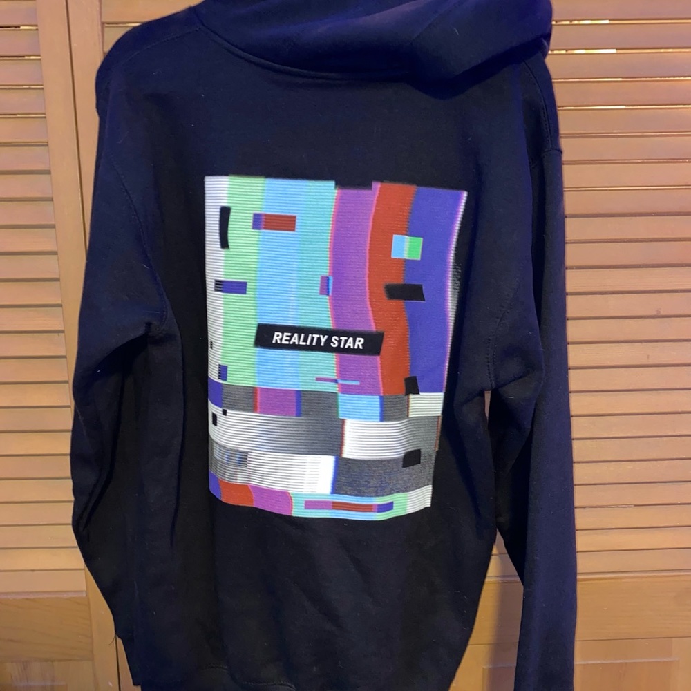 Tana Mongeau HOODIE
REALITY STAR - Picture 3 of 4